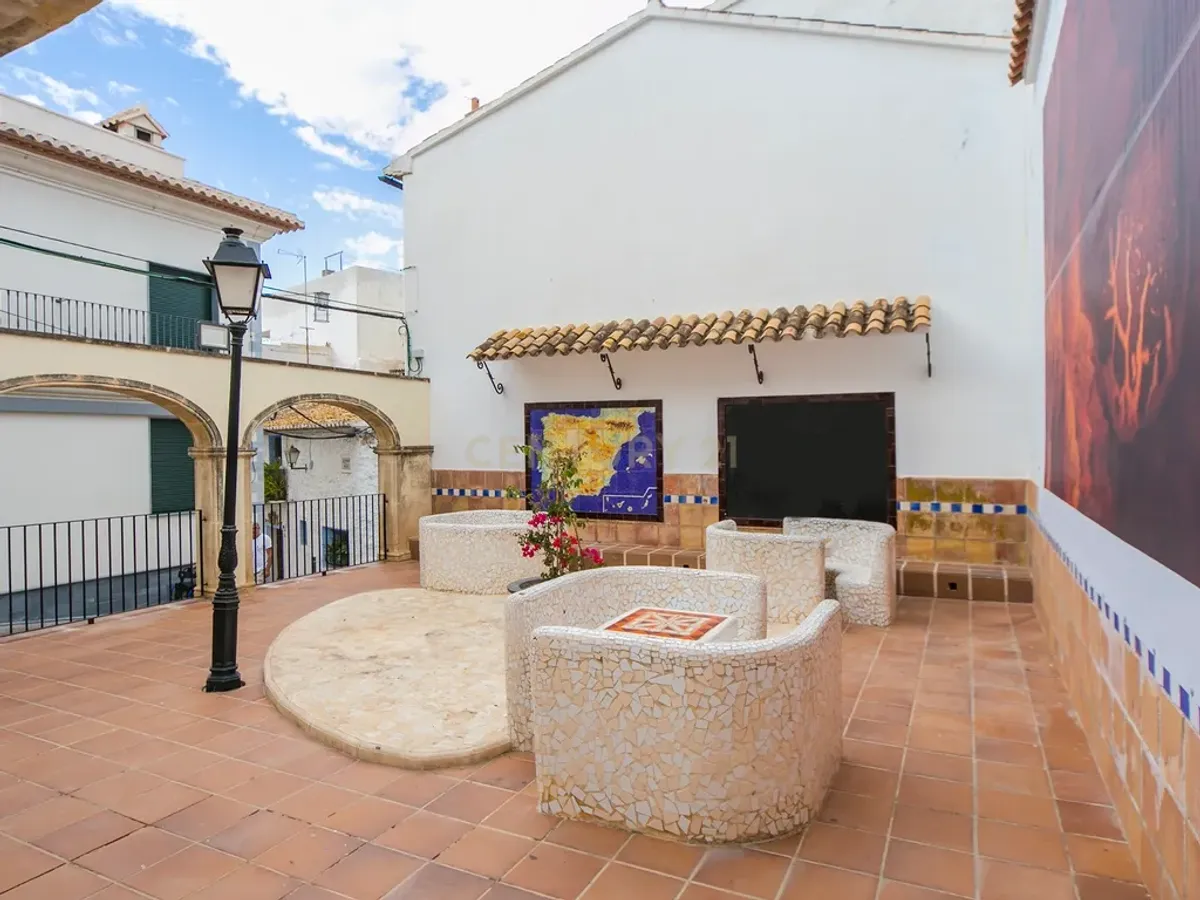 Acogedor apartamento con gran potencial en el corazón del casco antiguo de Calpe