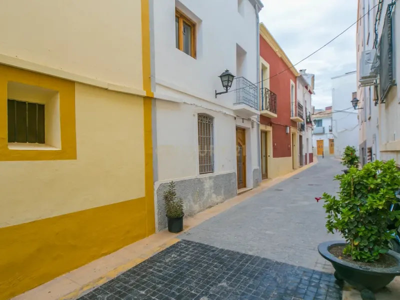 Acogedor apartamento con gran potencial en el corazón del casco antiguo de Calpe
