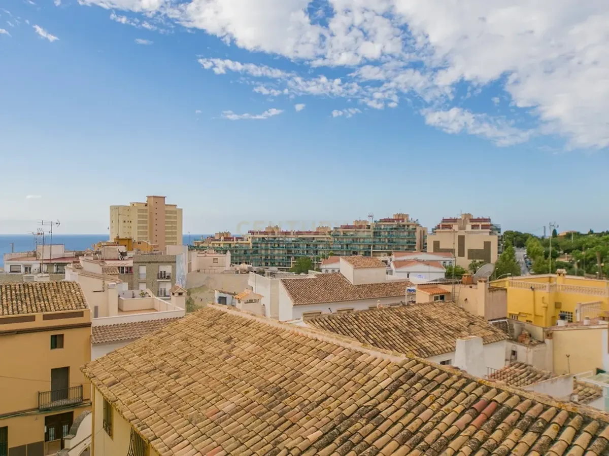 Acogedor apartamento con gran potencial en el corazón del casco antiguo de Calpe