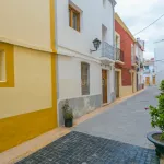 Almacén en el centro histórico del casco antiguo de Calpe 1
