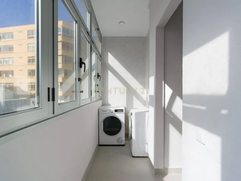 Piso moderno de 3 dormitorios junto a las Canteras