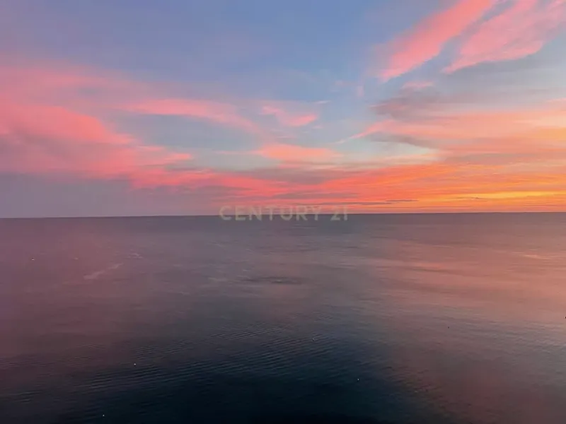 Residencia de lujo en primera linea con vistas infinitas al Mediterráneo - Albufereta, Alicante