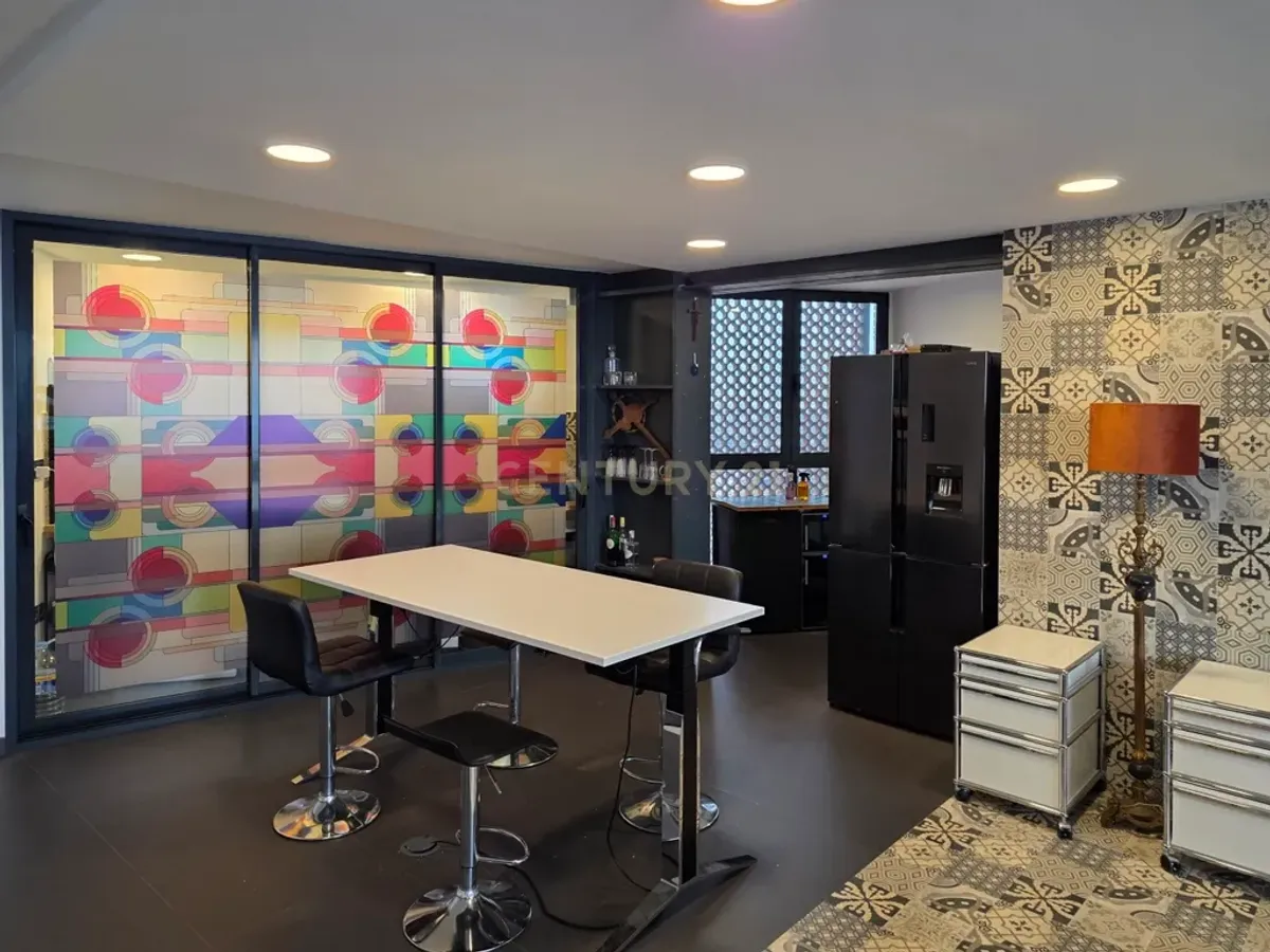 Residencia de lujo en primera linea con vistas infinitas al Mediterráneo - Albufereta, Alicante