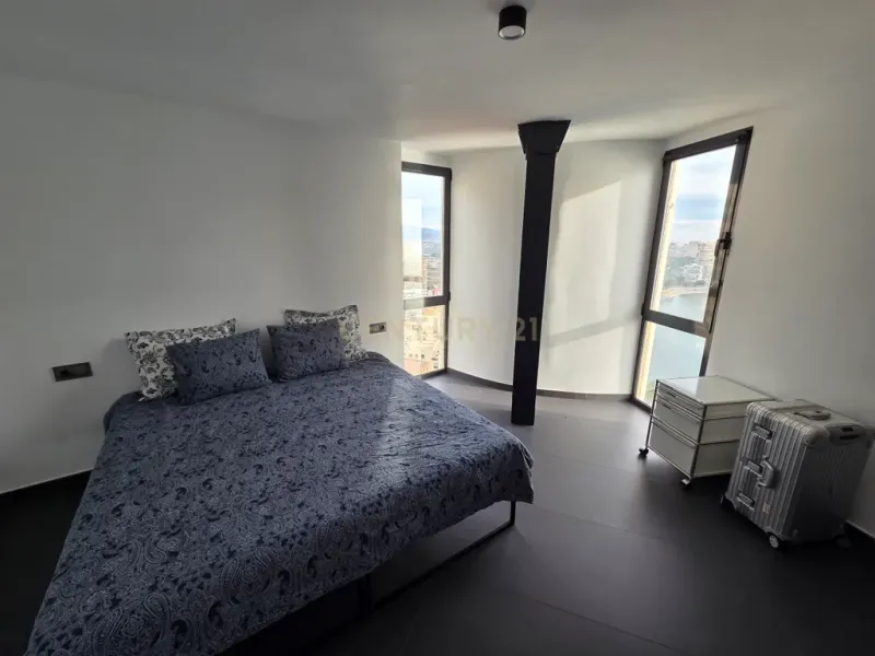 Residencia de lujo en primera linea con vistas infinitas al Mediterráneo - Albufereta, Alicante