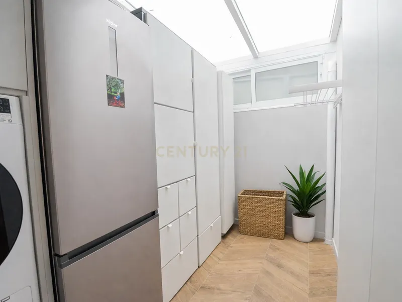 Apartamento reformado a 100 m del mar en Los Boliches