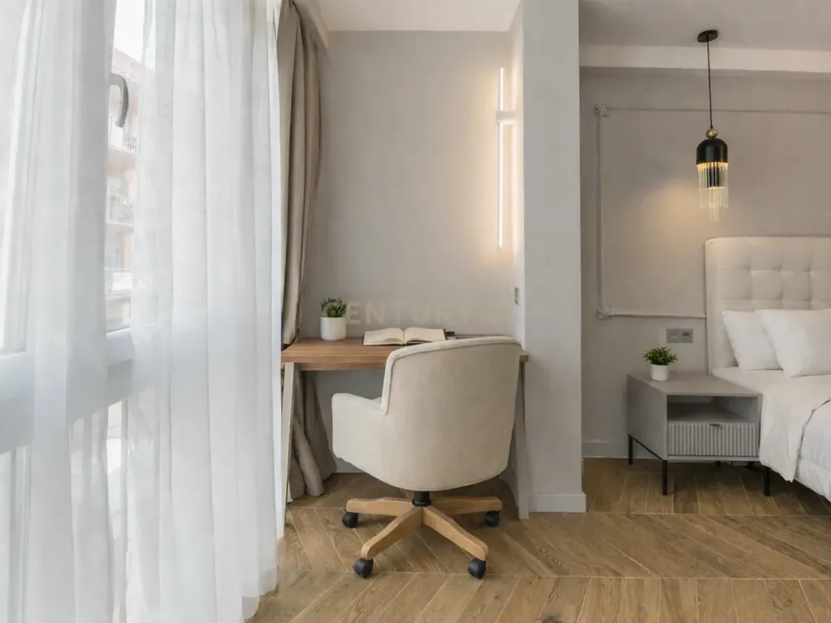 Apartamento reformado a 100 m del mar en Los Boliches