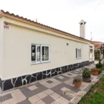 Encantadora casa independiente en una sola planta en urbanización de montaña 10