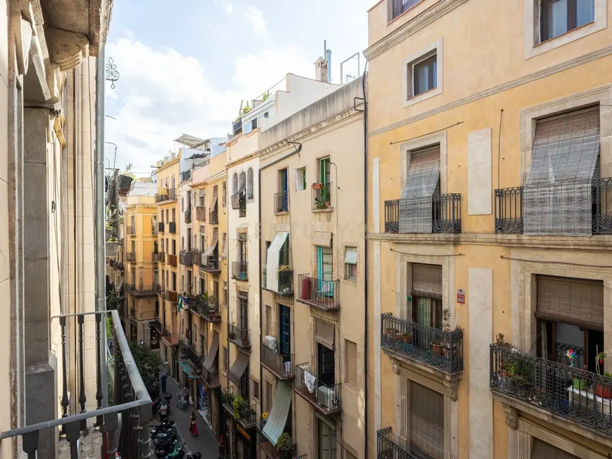 Exclusividad histórica en el corazón del Gòtic – Calle Fusteria