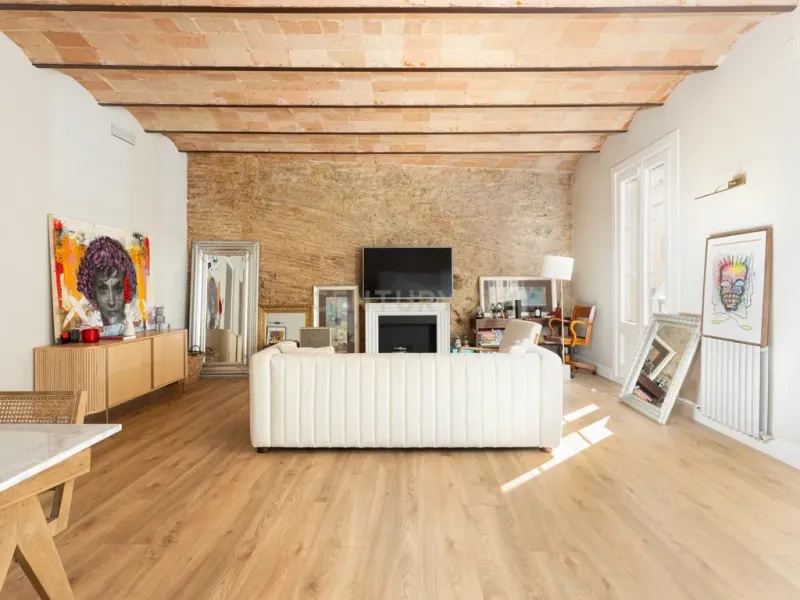 Exclusividad histórica en el corazón del Gòtic – Calle Fusteria