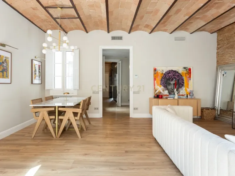 Exclusividad histórica en el corazón del Gòtic – Calle Fusteria