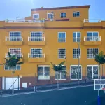 COQUETO Y LUMINOSOSO PISO CON VISTAS AL MAR EN CALETILLAS, CANDELARIA 3