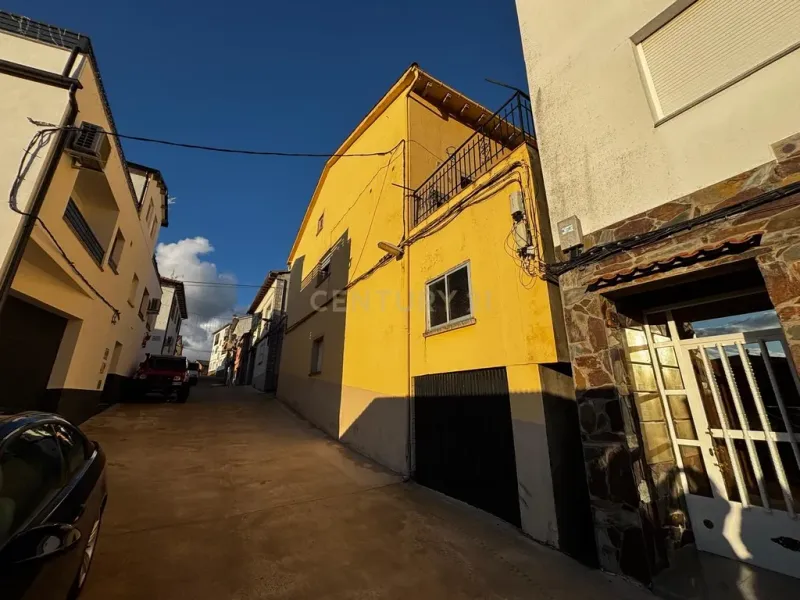 CASA EN EL CORAZÓN DE LAS HURDES.