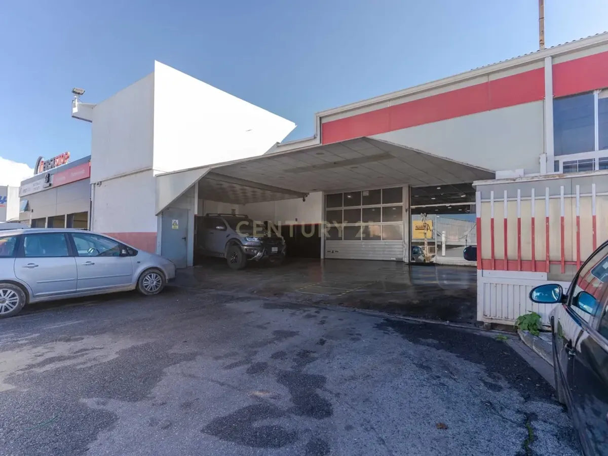 Nave  Industrial en venta en Polígono Juncaril GRANADA.