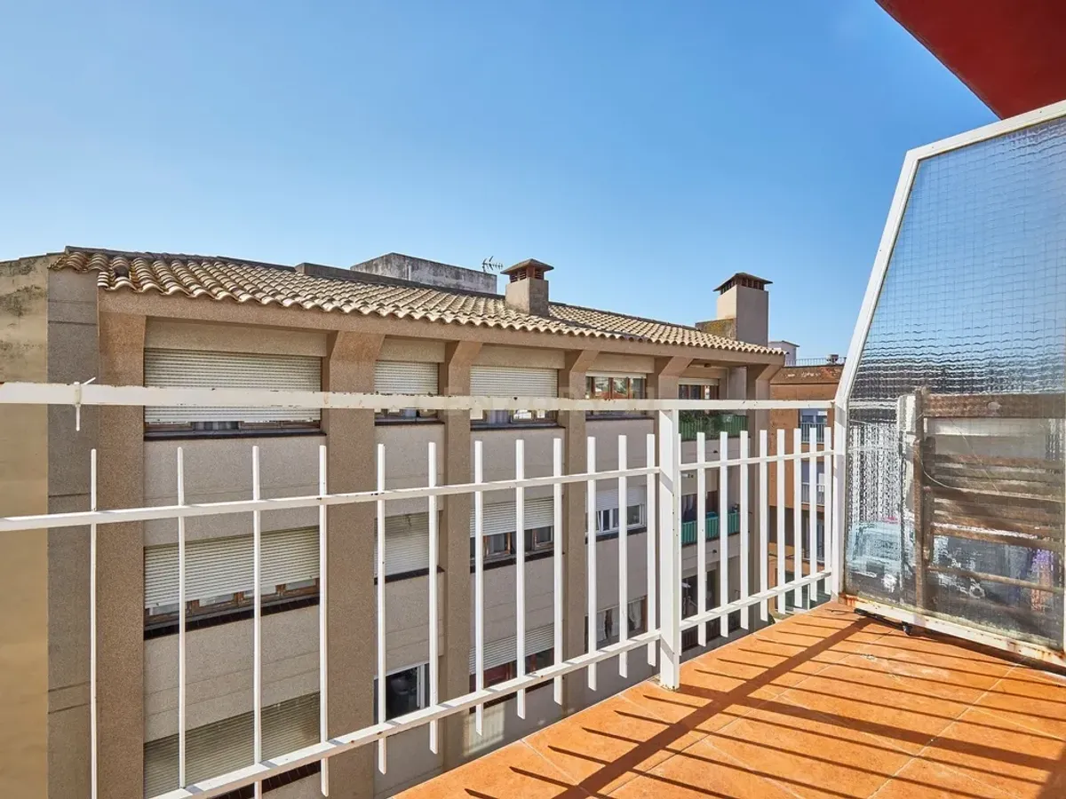 PISO EN VENTA EN EL CENTRO DE SANT FELIU DE GUIXOLS