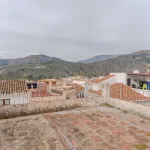 Casa para reformar en Velez de Benaudalla 2