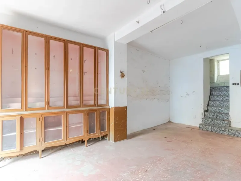 Casa para reformar en Velez de Benaudalla