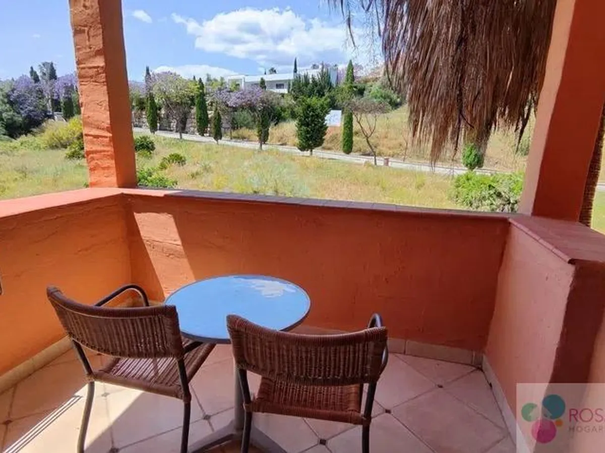 For sale of apartment in Benahavís, Bel Air