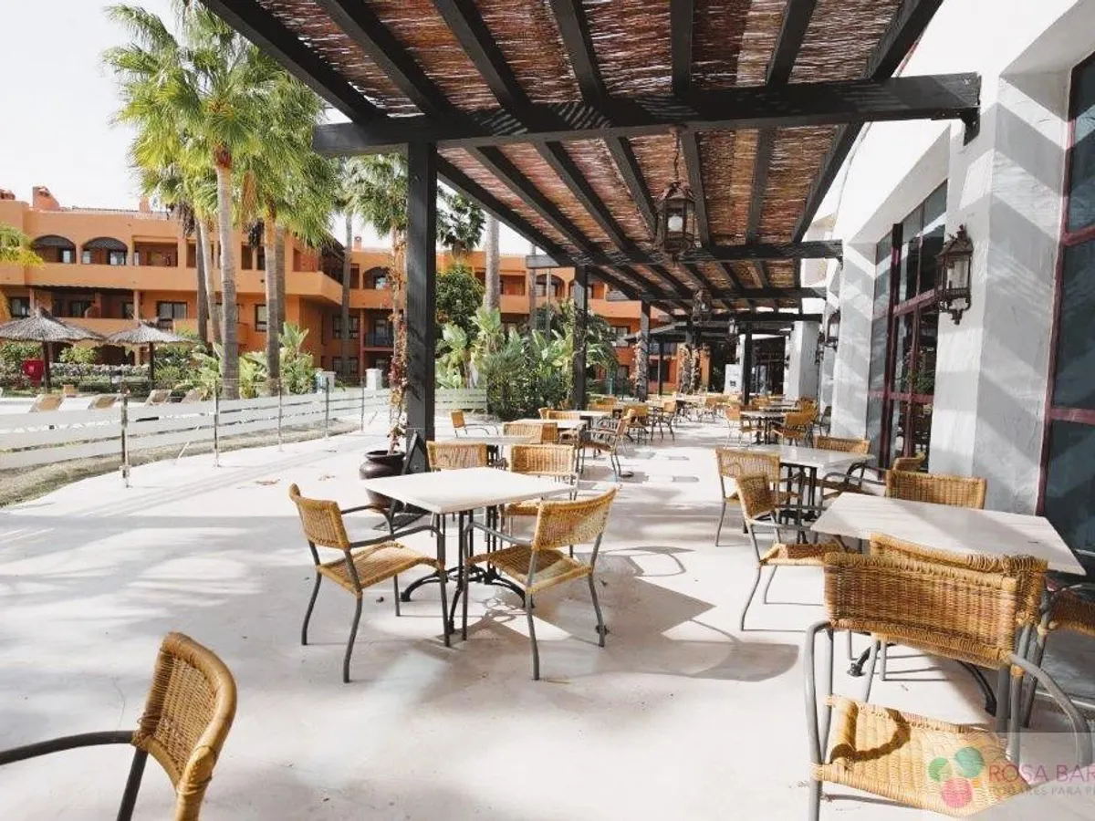 For sale of apartment in Benahavís, Bel Air