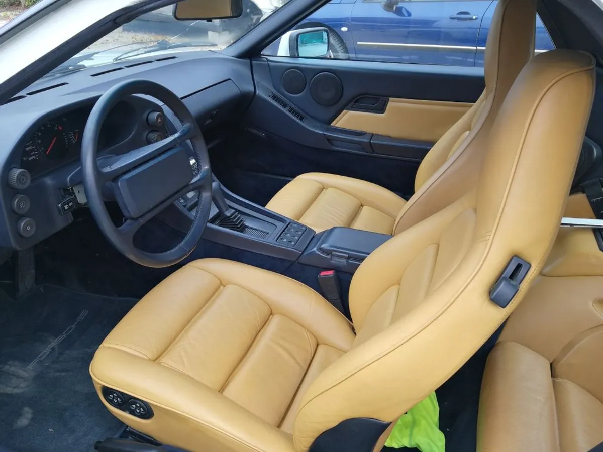 PORSCHE 928 5.0 S4 GT Aut. STROSEK