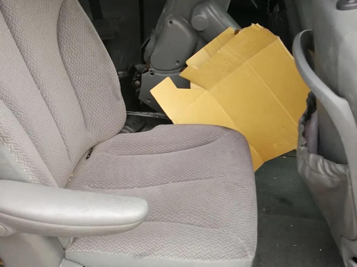 DESPIECE COMPLETO CHRYSLER VOYAGER 2.8CRD MERCEDES