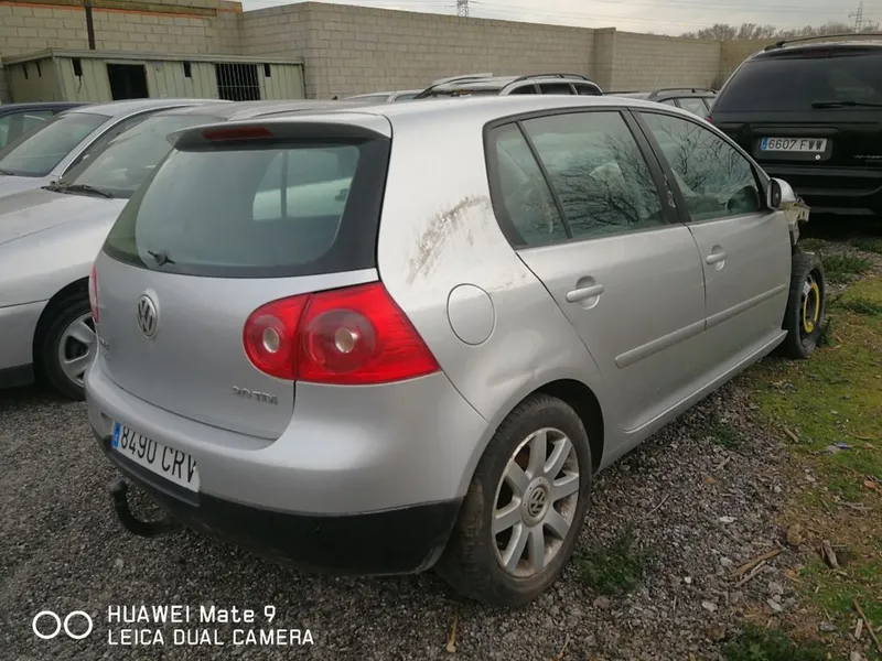 DESPIECE COMPLETO VW GOLF Mk5 2.0TDI 16vl.140cv.