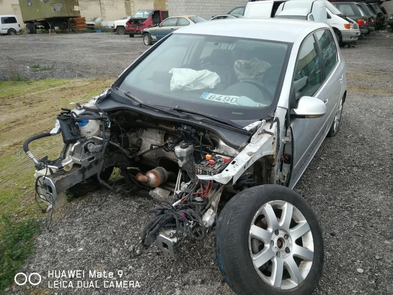 DESPIECE COMPLETO VW GOLF Mk5 2.0TDI 16vl.140cv.