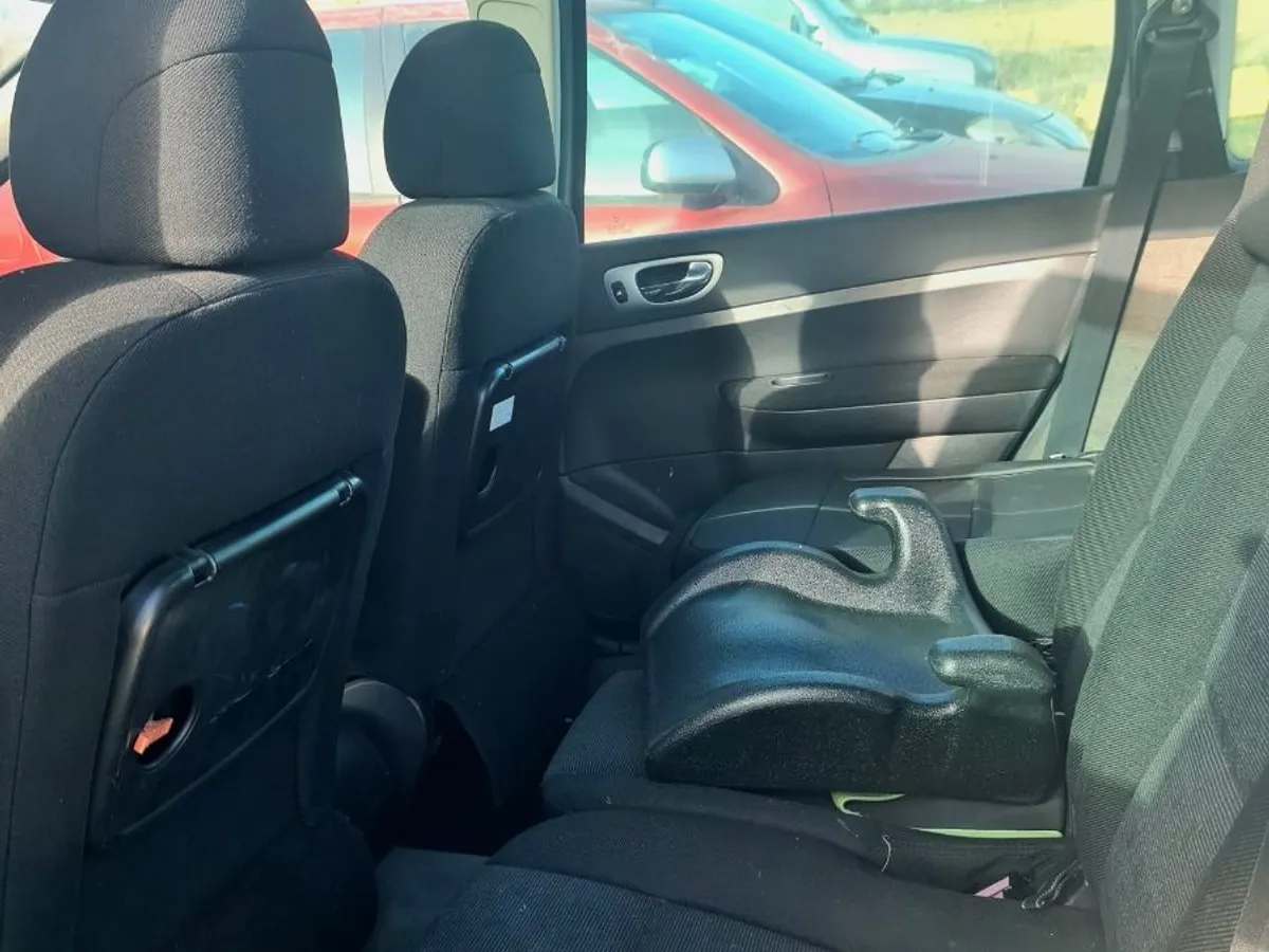 DESPIECE COMPLETO PEUGEOT 307 SW 2.0HDI 7plazas..