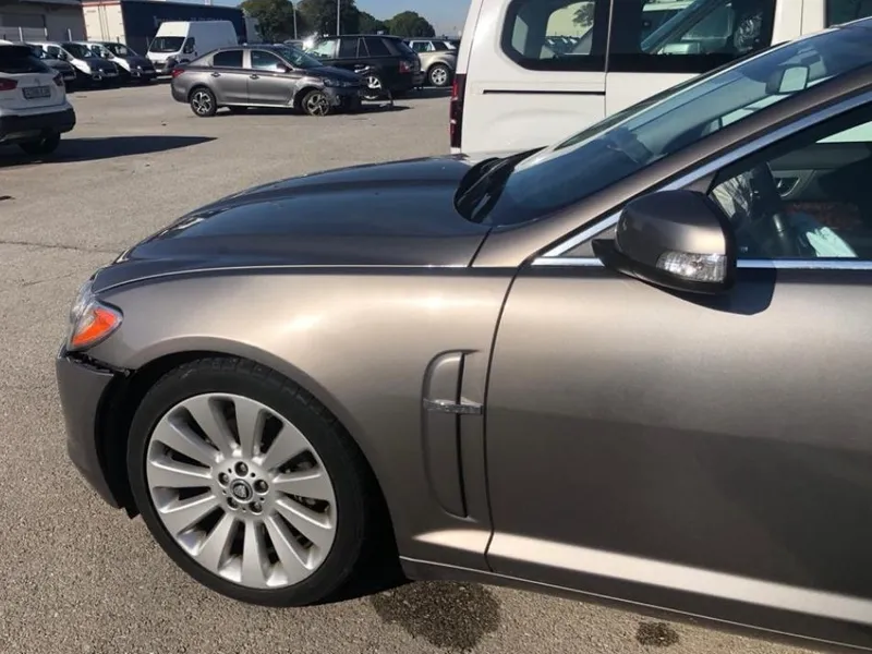 DESPIECE COMP. JAGUAR XF 2.7Tdv6 EXECUTIVE