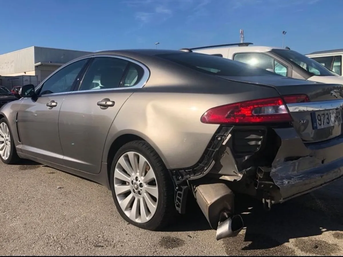 DESPIECE COMP. JAGUAR XF 2.7Tdv6 EXECUTIVE