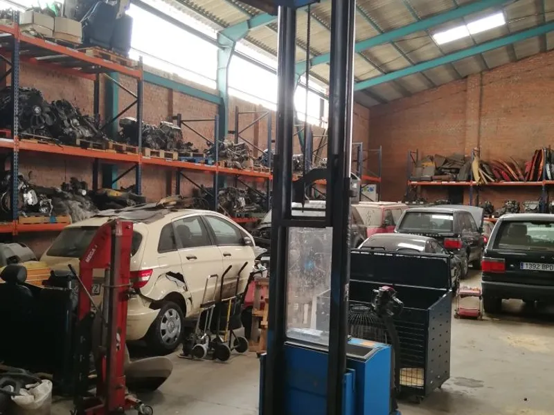 APILADOR FIAT 24v. CN14 de 1.400Kg a 3,80mts.