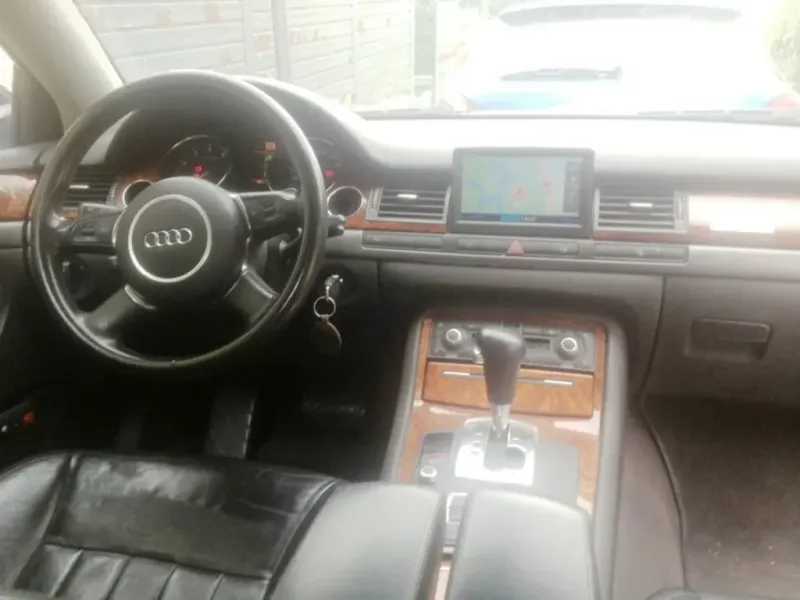 DESPIECE COMPLETO AUDI A8 D3 4.2v8 Sline 2.005.