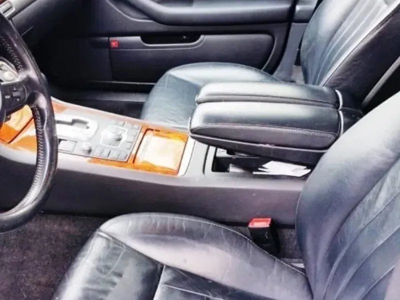 DESPIECE COMPLETO AUDI A8 D3 4.2v8 Sline 2.005.