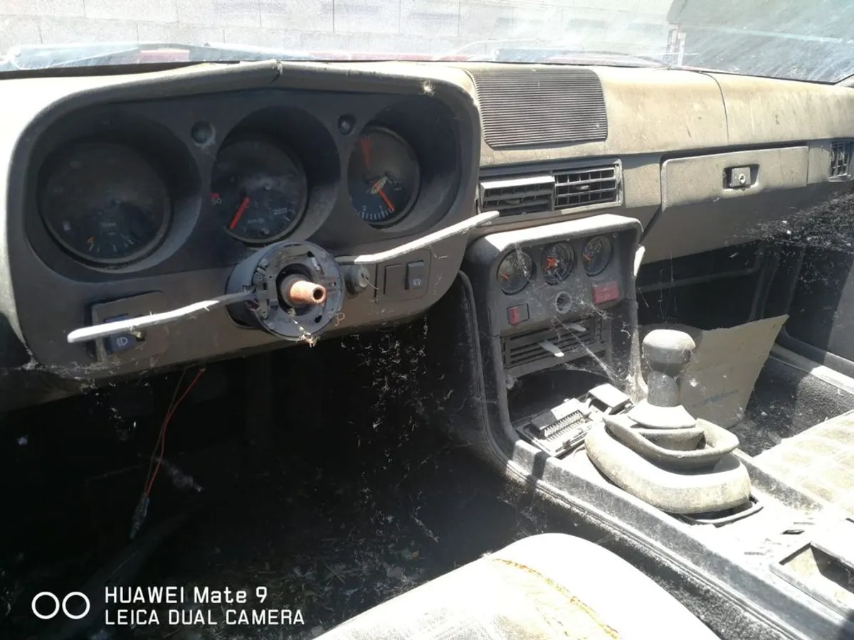 DESPIECE COMPLETO PORSCHE 924 1a.Serie 1984.