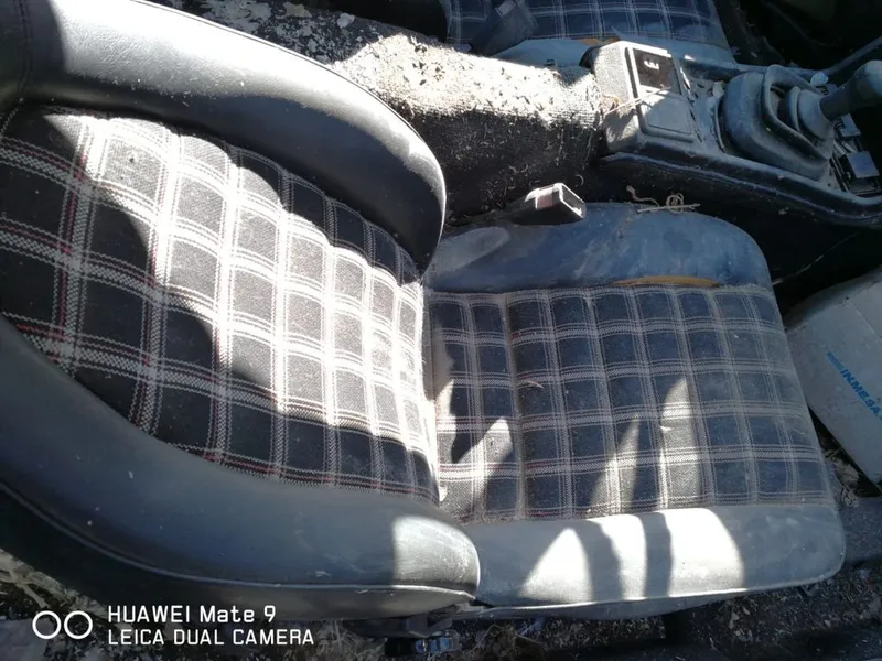 DESPIECE COMPLETO PORSCHE 924 1a.Serie 1984.