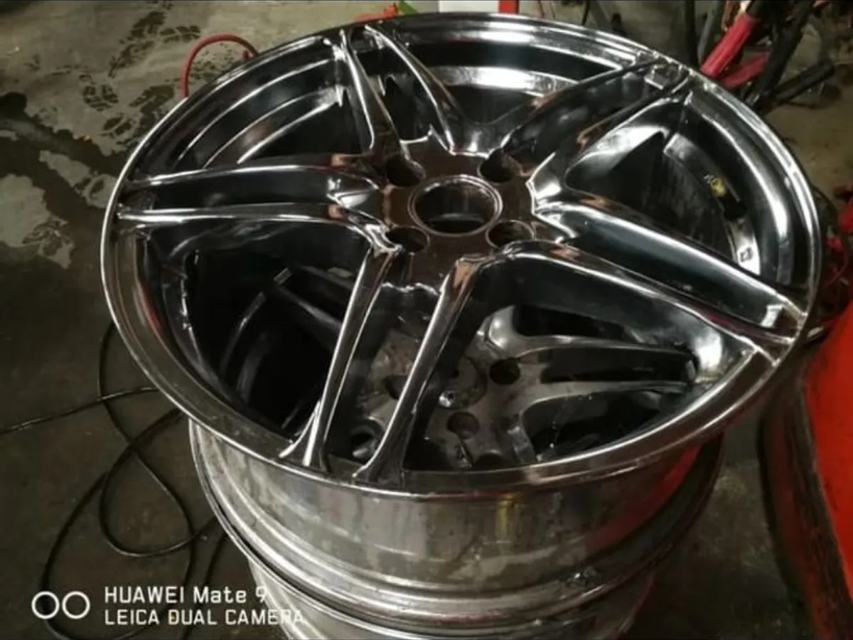 LLANTAS 17X7" CROMADAS AUDI. VW. SEAT. Validas VAG