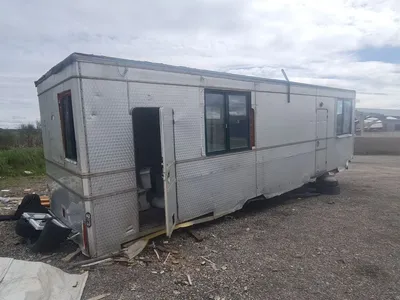 Remolque vivienda reformado