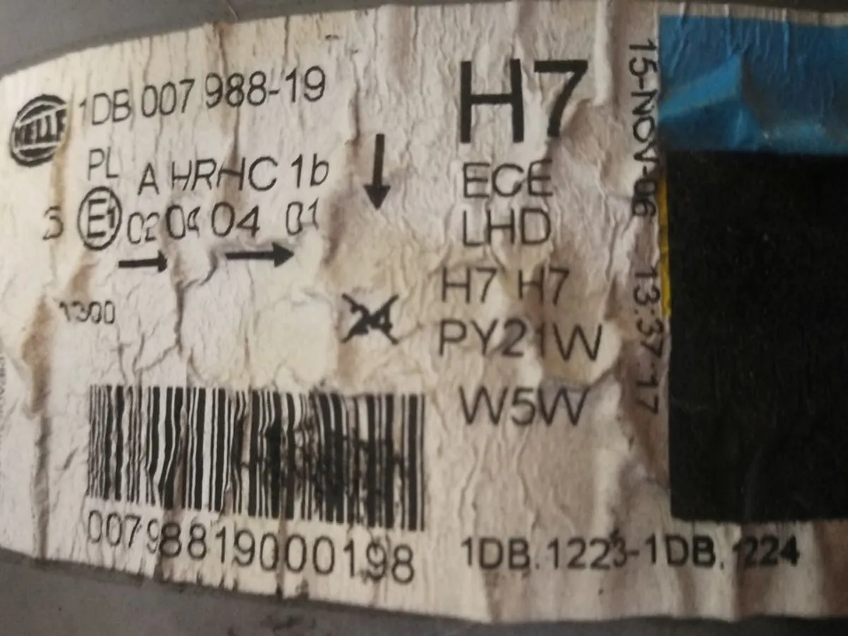 FARO DELANTERO IZQUIERDO MERCEDES BENZ CLK w209