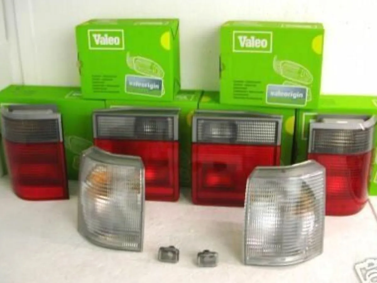 JUEGO PILOTOS ORIGINALES RANGE ROVER P38. (2.000).