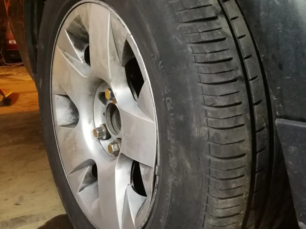 Juego LLANTAS 17x8"RANGE ROVER SPORT y MICHELIN