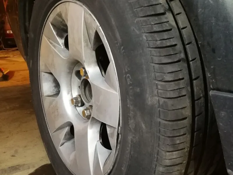 Juego LLANTAS 17x8"RANGE ROVER SPORT y MICHELIN