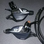 COMPONENTES SRAM XX CARBONO y SHIMANO XT 3