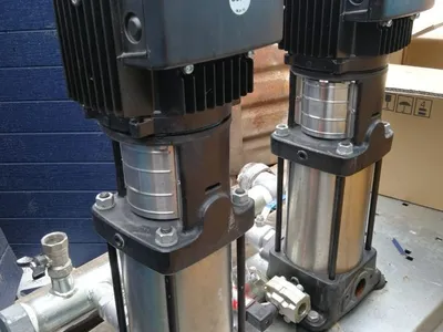 BOMBA GRUNDFOS H2000 G MF 2CR 4-80