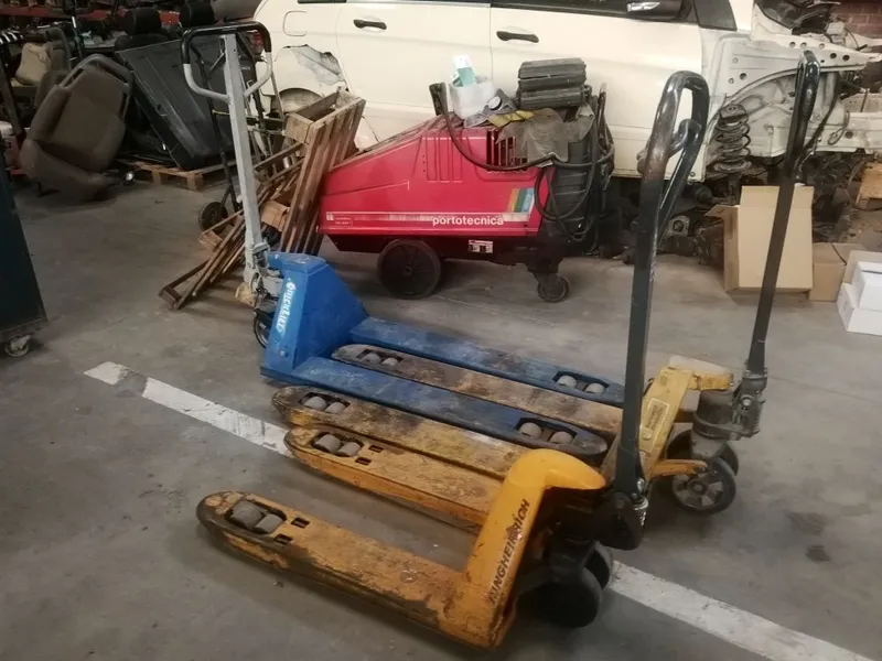 TRASPALET  JUNGHEINRICH de 2.500Kg.