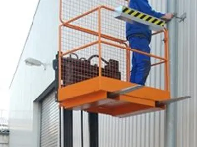 CESTA DE TRABAJO CON RUEDAS PARA  CARRETILLAS ELEV