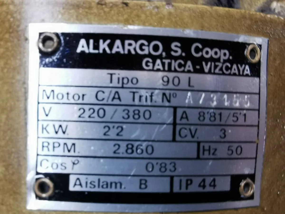 COMPRESORES de AIRE INDUSTRIALES TRIFASICO 380v.