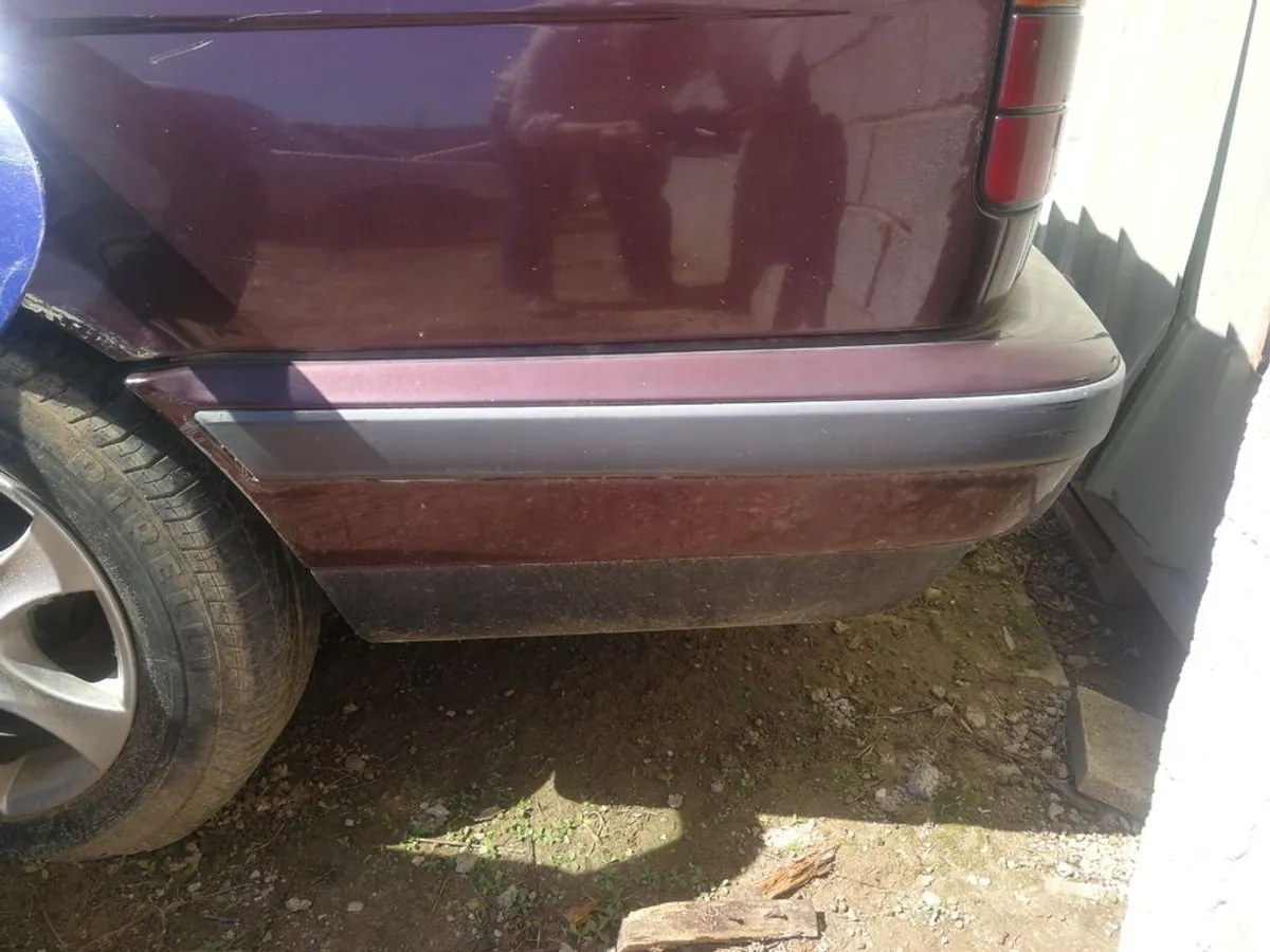 DESPIECE COMPLETO BMW E34 525Tds Berlina