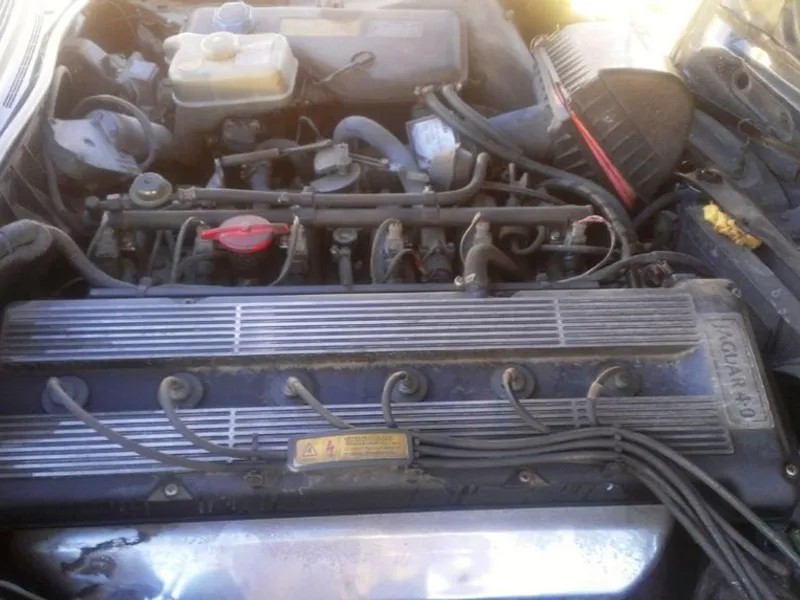 DESPIECE COMPLETO JAGUAR (XJ40) XJ6 4.0 SOVERING