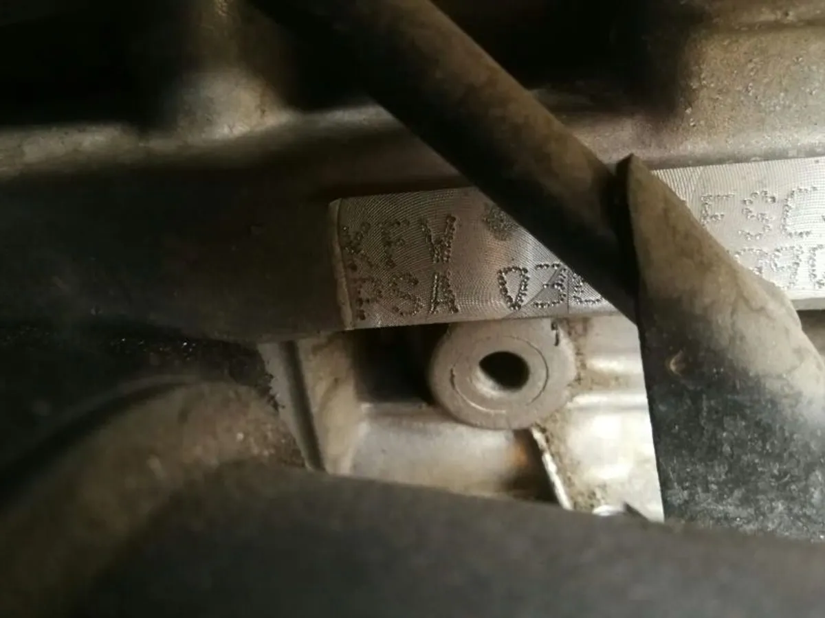 MOTOR CITROEN C4 1.4 8v 75cv código motor KFW