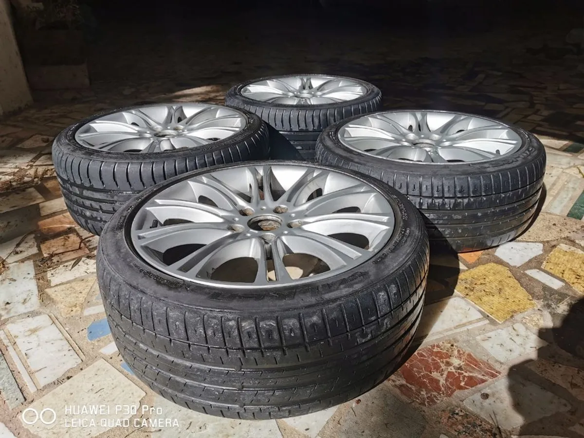 LLANTAS ORIGINALES BMW 18"STYLE 135 "M2" gomas 80%