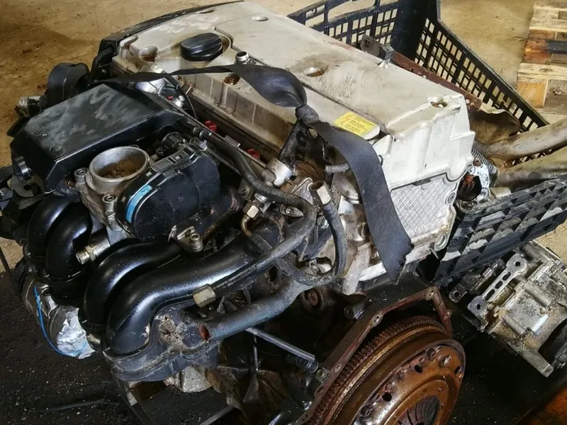 DESPIECE COMPLETO MERCEDES BENZ w210 E230 Manual